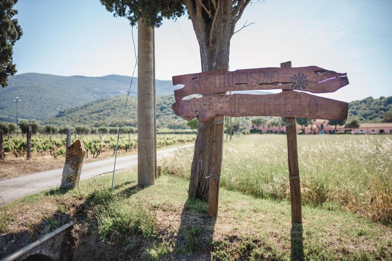 Agriturismo Ristorante 蒙泰亚尔真塔廖 外观 照片